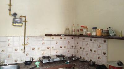 Kitchen Image of 3000 Sq.ft 2 BHK Independent House for sale in Nawagarhi Bahraich for Rs. 9000000