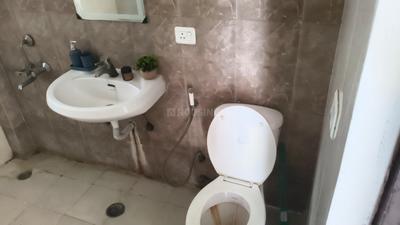 Image of 1400 Sq.ft 2.5 BHK Apartment / Flat for sale in Kingswood Court, Crossings Republik, Ghaziabad for Rs. 18000000