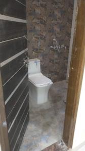 Bathroom Image of 1450 Sq.ft 3 BHK Apartment / Flat for rent in Rishita Manhattan, Gomti Nagar Extension Lucknow for Rs. 50000