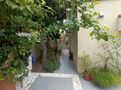 Balcony Image of 5850 Sq.ft 6 BHK Villa for sale in Prahlad Nagar Ahmedabad for Rs. 92500000