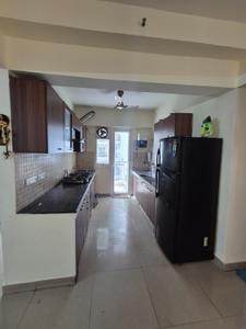 Kitchen Image of 1600 Sq.ft 3 BHK Apartment / Flat for rent in Sethi Max Royal, Sector 76 Noida for Rs. 40000