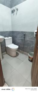 Image of 901 Sq.ft 3 BHK Builder Floor for rent in Nawada, New Delhi for Rs. 22000