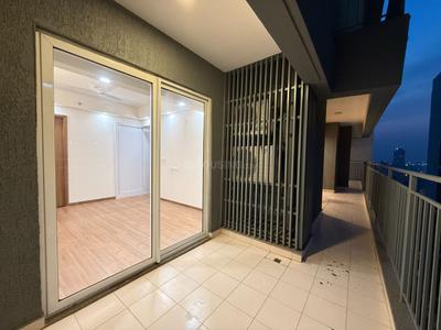 Balcony Image of 1614 Sq.ft 3 BHK Apartment / Flat for rent in Godrej Woods, Sector 43 Noida for Rs. 85000