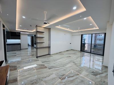 Living Room Image of 2340 Sq.ft 4 BHK Apartment / Flat for rent in Swagat Agacia, Sargasan Gandhinagar for Rs. 60000