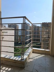 Bedroom Two Image of 925 Sq.ft 2 BHK Apartment / Flat for sale in Paras Tierea, Sector 137 Noida for Rs. 8000000