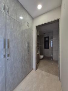 Bedroom Image of 2000 Sq.ft 4 BHK Builder Floor for rent in Big Block Builder Floor, Sector 46 Gurgaon for Rs. 70000