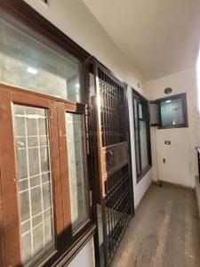 Balcony Image of 1000 Sq.ft 3 BHK Builder Floor for sale in Mahavir Enclave New Delhi for Rs. 6000000