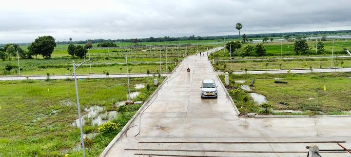 Shukruthi Jayaketana Main Image 1