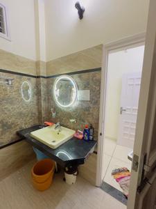 Bathroom Image of 2500 Sq.ft 5 BHK Independent House for rent in New Amritsar Colony Amritsar for Rs. 50000