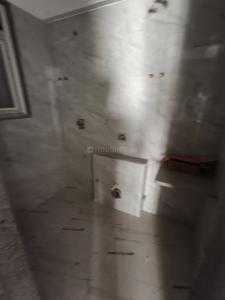 Bathroom Image of 700 Sq.ft 2 BHK Apartment / Flat for sale in Vaibhavlaxmi Queens Glory, Chembur Mumbai for Rs. 17500000