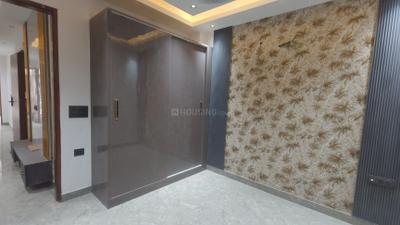 Bedroom Image of 1150 Sq.ft 4 BHK Builder Floor for sale in Dwarka Mor New Delhi for Rs. 11500000