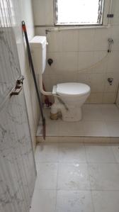 Bathroom Image of 400 Sq.ft 1 BHK Apartment / Flat for rent in Thane East Thane for Rs. 23000