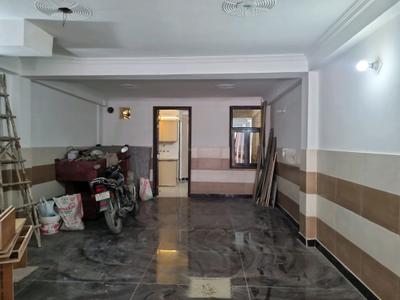 Car Garage Image of 2700 Sq.ft 5 BHK Independent House for sale in Nawada New Delhi for Rs. 20000000