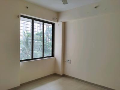 Bedroom Image of 1300 Sq.ft 3 BHK Apartment / Flat for rent in Kasarvadavali Thane for Rs. 50000