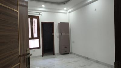 Bedroom Image of 2200 Sq.ft 3 BHK Apartment / Flat for rent in Sector 105 Noida for Rs. 60500