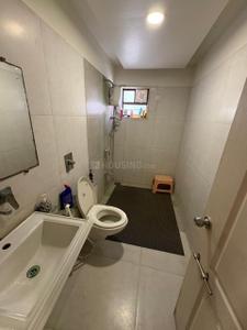 Bathroom Image of 1800 Sq.ft 4 BHK Villa for rent in Bhayli Vadodara for Rs. 38000