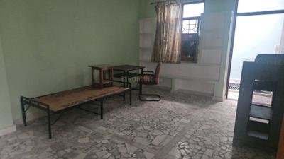 Bedroom Image of 1200 Sq.ft 3 BHK Builder Floor for rent in Kakadeo Kanpur for Rs. 16000