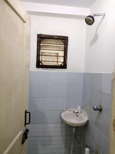 Common Bathroom One Image of 450 Sq.ft 1 BHK Apartment / Flat for sale in Sector 23B Dwarka New Delhi for Rs. 5700000