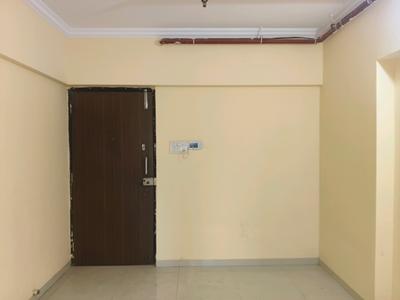 Living Room Image of 708 Sq.ft 2 BHK Apartment / Flat for sale in Raunak City 2 by Raunak Group, Kalyan West Kalyan for Rs. 7000000