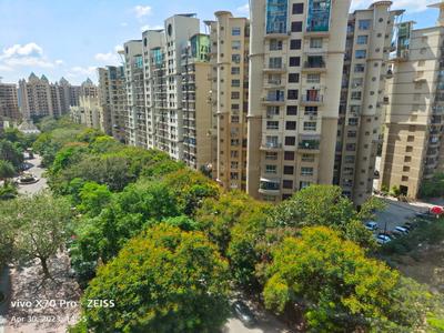 Image of 965 Sq.ft 2 BHK Apartment / Flat for sale in Nahar Laurel And Lilac, Powai, Mumbai for Rs. 21000000