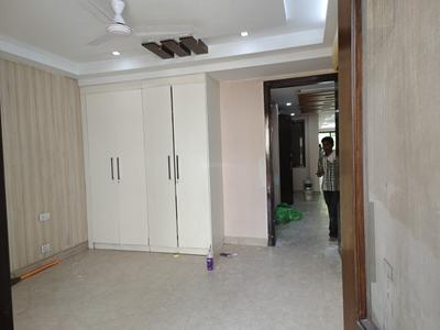 Bedroom Image of 2000 Sq.ft 3 BHK Builder Floor for rent in Greater Kailash I New Delhi for Rs. 140000
