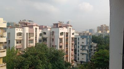 Image of 750 Sq.ft 2 BHK Apartment / Flat for sale in Blue Crystal, Dahisar West, Mumbai for Rs. 16800000