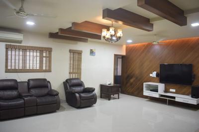 5 BHK Flat