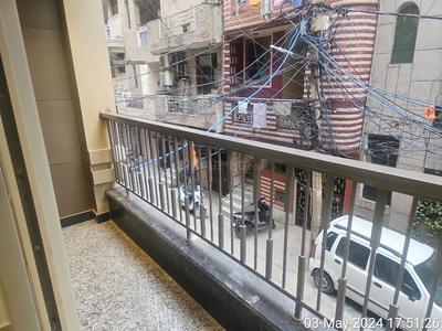 Balcony Image of 855 Sq.ft 2.5 BHK Builder Floor for sale in Sant Nirankari Colony RWA, Mukherjee Nagar New Delhi for Rs. 11000000