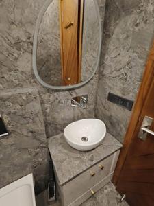 Image of 900 Sq.ft 2 BHK Builder Floor for rent in Rajouri Garden, New Delhi for Rs. 39000