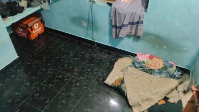 Bedroom Image of 300 Sq.ft 2 BHK Independent House for rent in Ayyanthole Thrissur for Rs. 2000