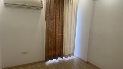 Bedroom Image of 1735 Sq.ft 3 BHK Apartment / Flat for sale in DLF Regal Gardens, Sector 90 Gurgaon for Rs. 21000000