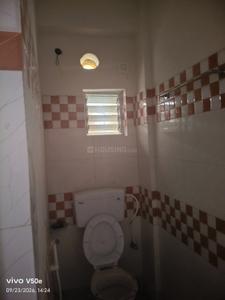 Bathroom Image of 610 Sq.ft 2 BHK Apartment / Flat for sale in Santoshpur Kolkata for Rs. 2900000