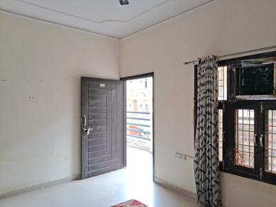 Living Room Image of 1000 Sq.ft 1 BHK Apartment / Flat for rent in Sector 45 Noida for Rs. 16000