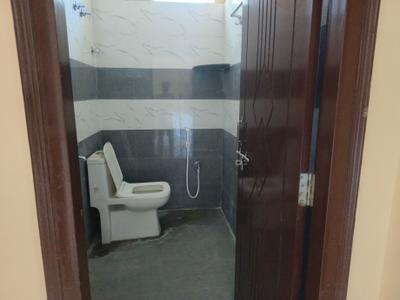 Image of 2000 Sq.ft 3 BHK Apartment / Flat for rent in Nallakunta, Hyderabad for Rs. 35000