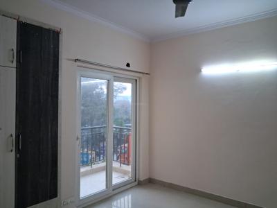 Bedroom Image of 1425 Sq.ft 3 BHK Apartment / Flat for sale in Paramount Floraville, Sector 137 Noida for Rs. 17000000
