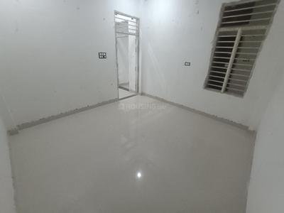 Bedroom Image of 1000 Sq.ft 3 BHK Builder Floor for rent in Govind Nagar Lucknow for Rs. 8000