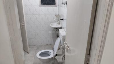 Image of 2200 Sq.ft 4 BHK Apartment / Flat for sale in Akansha Apartment, Sector 62, Noida for Rs. 22000000