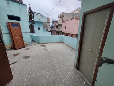 Balcony Image of 800 Sq.ft 1.5 BHK Builder Floor for rent in Old Housing Board Colony Rohtak for Rs. 6000