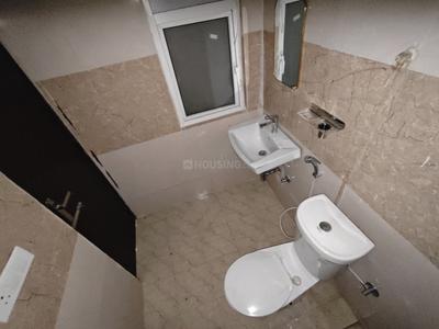 Image of 1115 Sq.ft 3 BHK Apartment / Flat for rent in NBCC Golf Homes, Noida Extension, Greater Noida for Rs. 21990