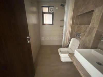 Image of 1700 Sq.ft 3 BHK Apartment / Flat for rent in Peninsula Celestia Spaces, Parel, Mumbai for Rs. 220000