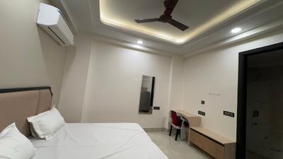 Bedroom Image of 620 Sq.ft 1 RK Independent House for rent in DLF Phase 3 Gurgaon for Rs. 17700