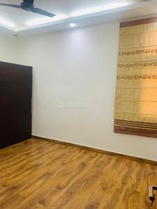 Bedroom Image of 2200 Sq.ft 3 BHK Builder Floor for rent in South Extension II New Delhi for Rs. 85000