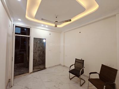 Hall Image of 1200 Sq.ft 3 BHK Apartment / Flat for sale in Sector 73 Noida for Rs. 6200000