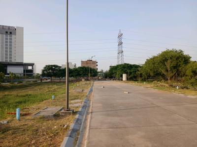 Image of 1098 Sq.ft Residential Plot / Land for sale in GSK Jay Shree Royal Greens, Sector 89, Gurgaon for Rs. 12200000