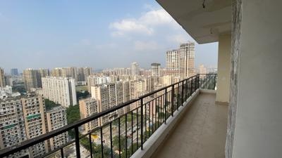 Balcony Image of 1200 Sq.ft 3 BHK Apartment / Flat for rent in Amrapali Crystal Homes Phase 1, Sector 76 Noida for Rs. 36000