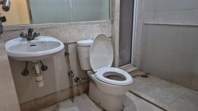 Image of 1760 Sq.ft 3 BHK Apartment / Flat for sale in Hiranandani Meadows, Thane West, Thane for Rs. 39000000