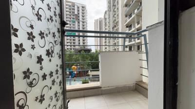 Balcony Image of 1609 Sq.ft 2.5 BHK Apartment / Flat for sale in Godrej Oasis, Sector 88A Gurgaon for Rs. 18600000