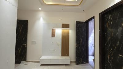 Bedroom Image of 900 Sq.ft 3 BHK Builder Floor for rent in Pitampura New Delhi for Rs. 50000