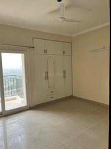 Bedroom Image of 1350 Sq.ft 3 BHK Apartment / Flat for sale in Paramount Floraville, Sector 137 Noida for Rs. 16800000