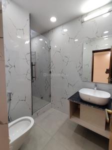 Image of 3000 Sq.ft 5 BHK Apartment / Flat for rent in DDA Sector C Pocket 8, Vasant Kunj, New Delhi for Rs. 125000